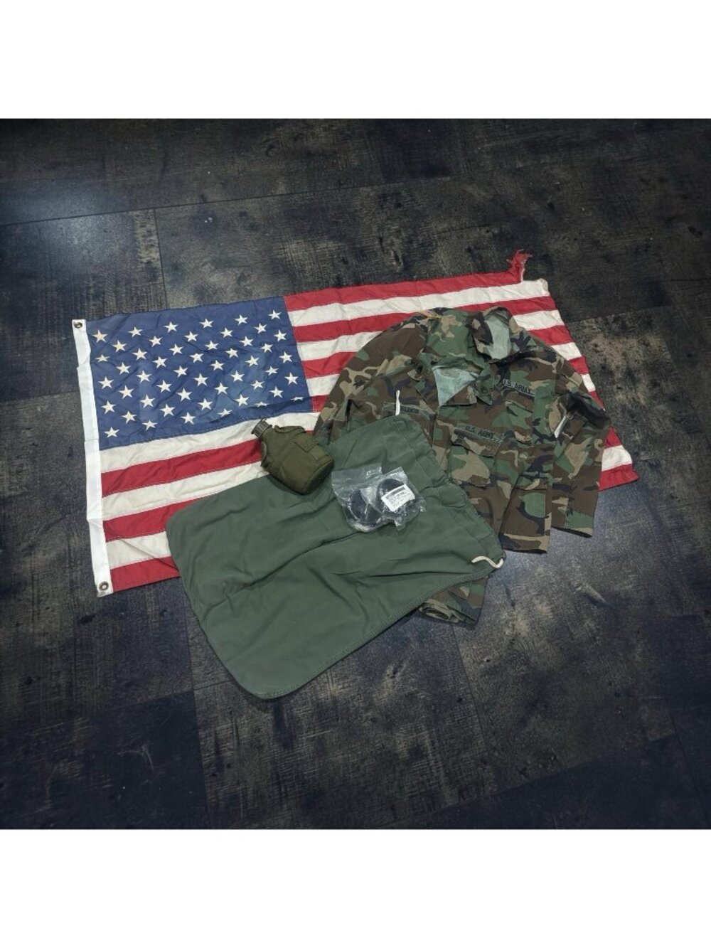 Vintage 90s Military Bundle Medium Jackets Bag Canteen American Flag Goggle